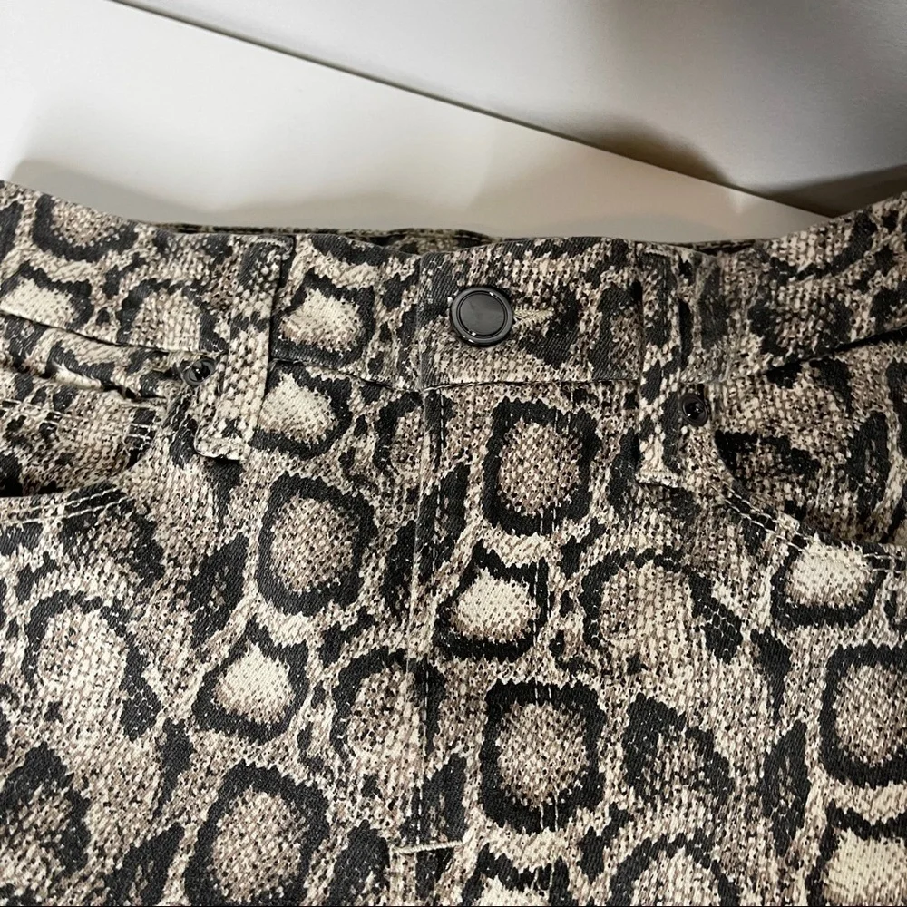 Good American Good Legs Snake High Waist - Picture 8 of 11